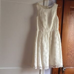 Calvin Klein cream lace with peek a boo backside 6